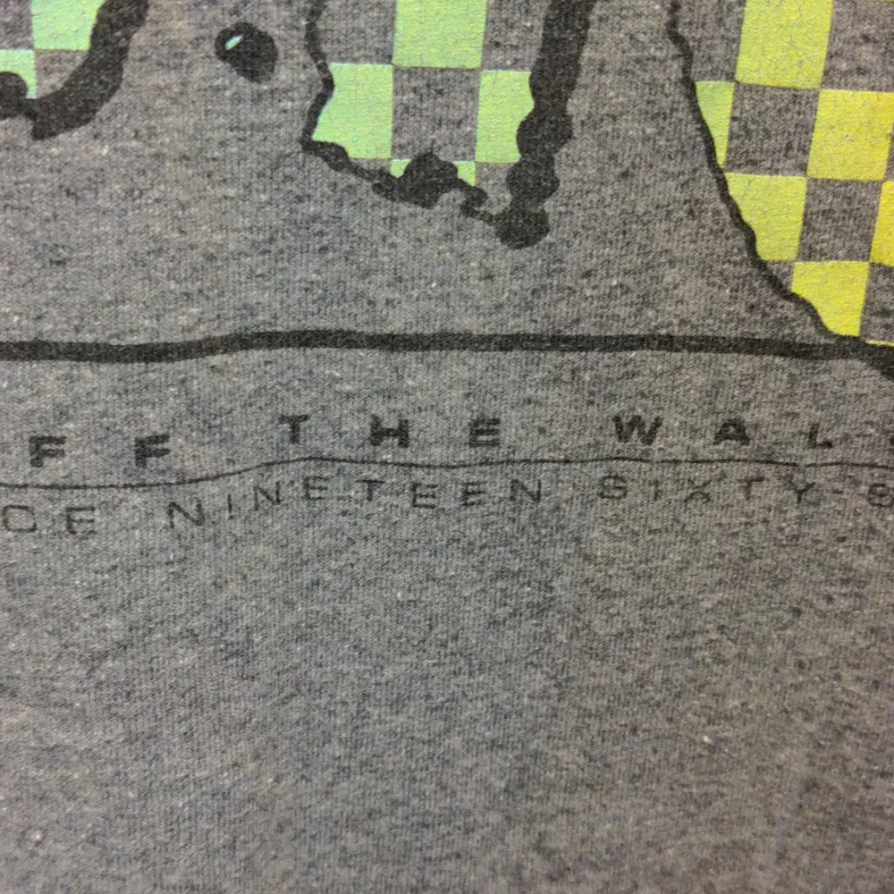 Vans Men's Size M Off The Wall Short Sleeve Graphic T Shirt - Picture 8 of 12